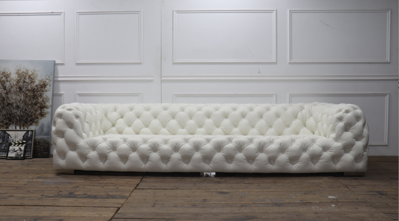 Pikowana sofa Chesterfield